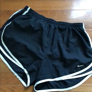 Black & white Nike running shorts